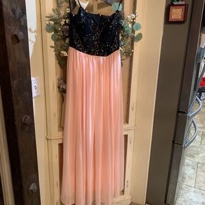Windsor Sequins/ Tulle Prom Dress
